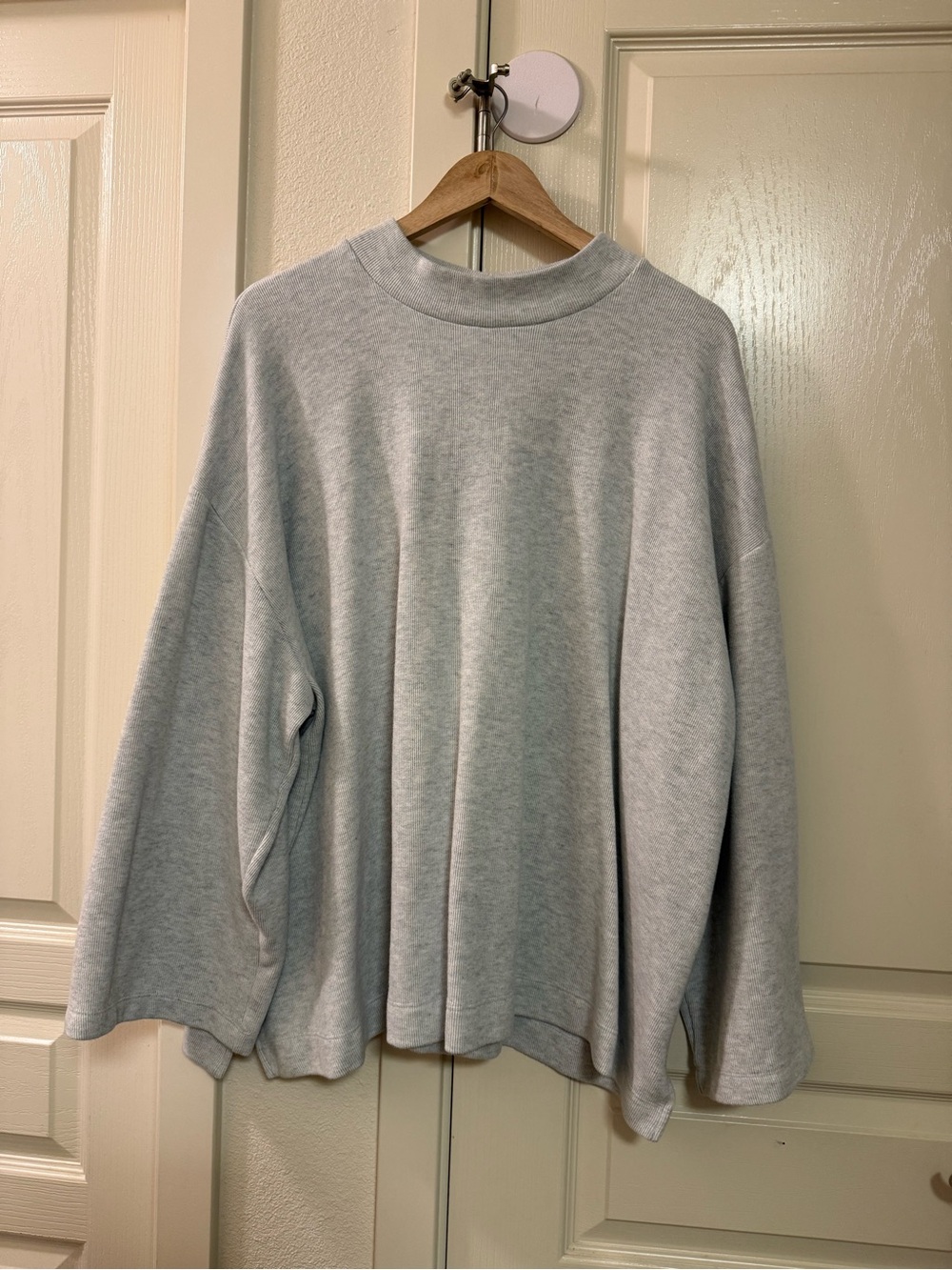Ribbed Mock Neck Top